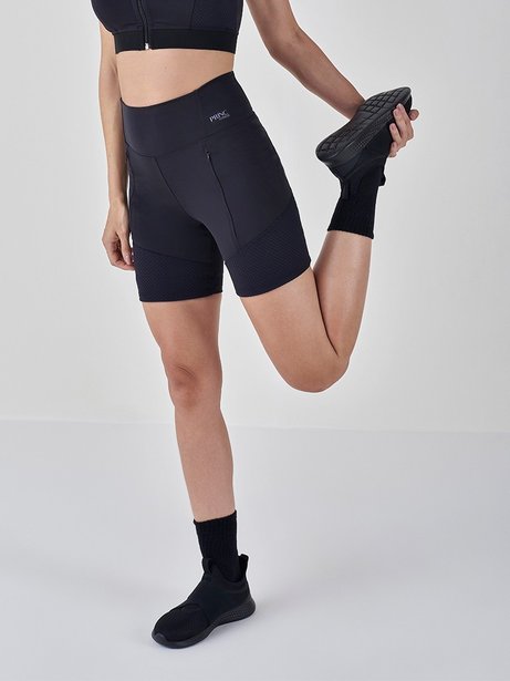 bermuda feminina fitness preta com bolso florentina vitrine