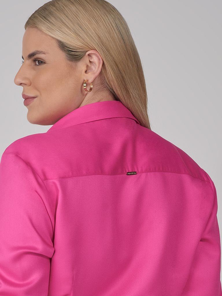 camisa plus size pink filo costas detalhes