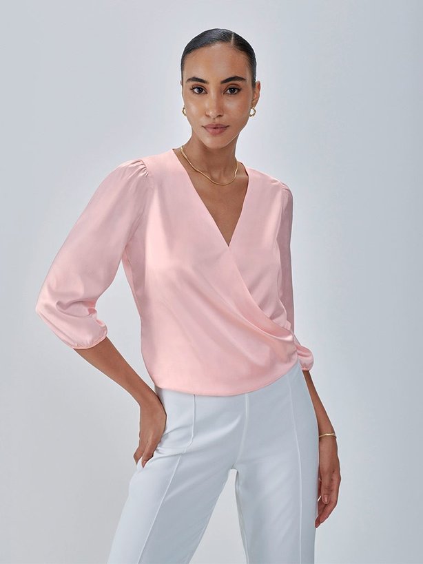 blusa rosa cetim transpassado rosiele detalhes capa