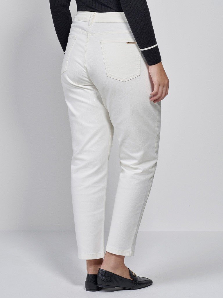 Calça Jeans Plus Size Off White Reta Sol