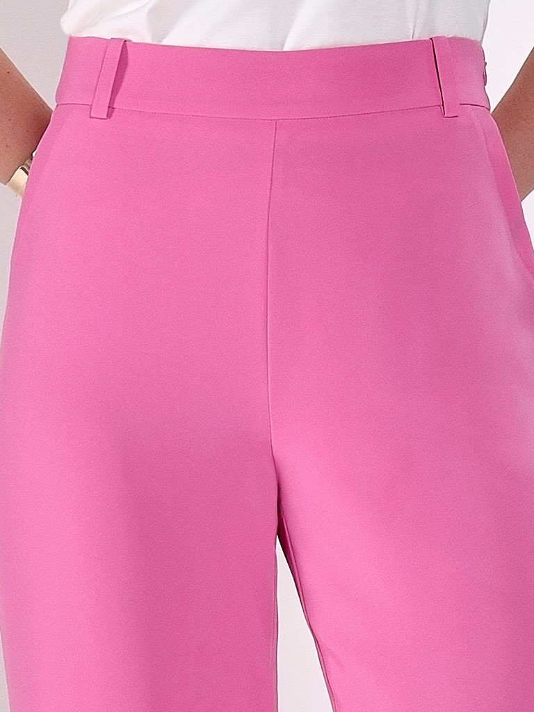 calca rosa pantalona detalhes