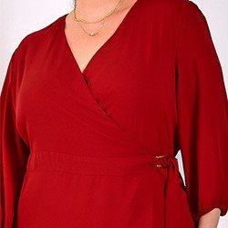 vestido vermelho mulher pqno