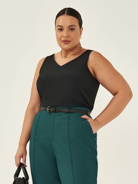 foto frente de perto blusa plus maddie